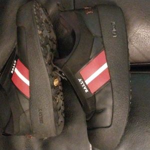 Size 9 bally snow boots